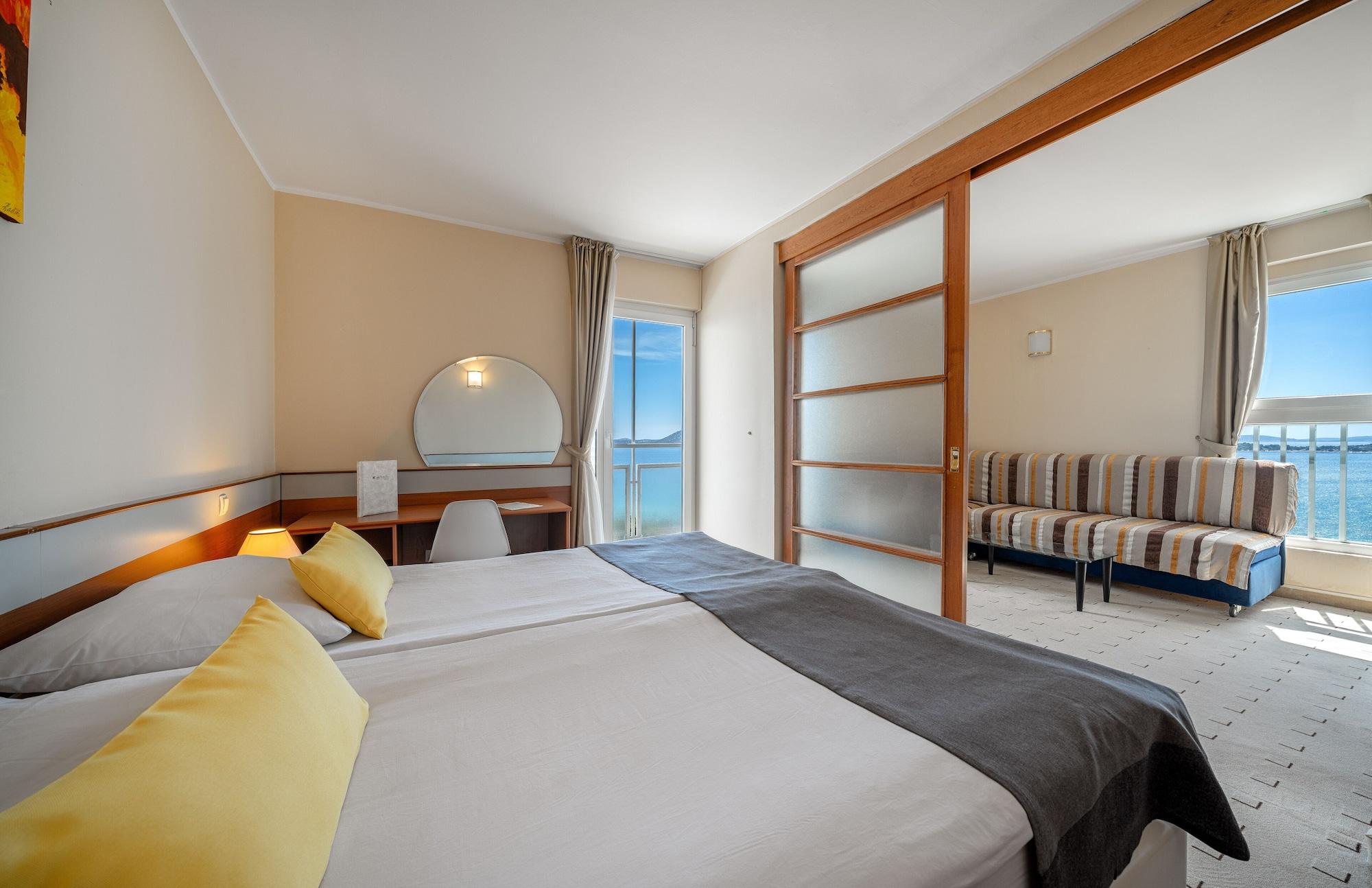 Hotel Punta Vodice Ngoại thất bức ảnh