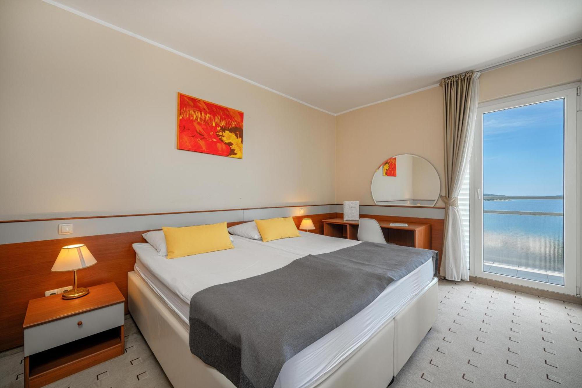 Hotel Punta Vodice Ngoại thất bức ảnh